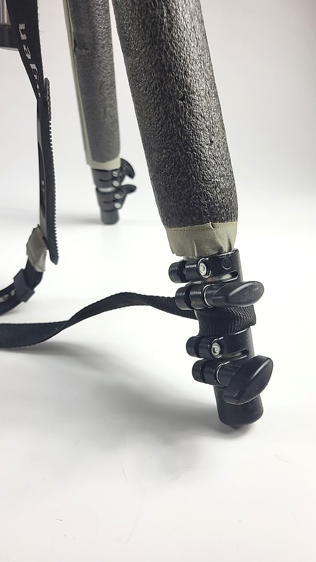Bogen Manfrotto 3130 Tripod With Pan/tilt Head, Quick Release Plate And Foam Grip Legs - 6