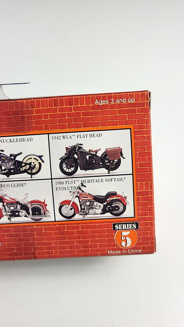Maisto Harley-davidson 1942 Wla Flat Head 1:18 Die-cast Motorcycle Series 5 - 7