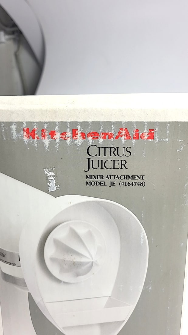 Kitchenaid Model Je Citrus Juicer Mixer Attachment White Model 4164748 - 2