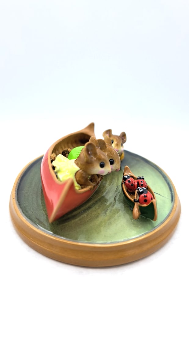 Wff Pm-2 Water Bugs Mouse Boat Figurine With Box - 5