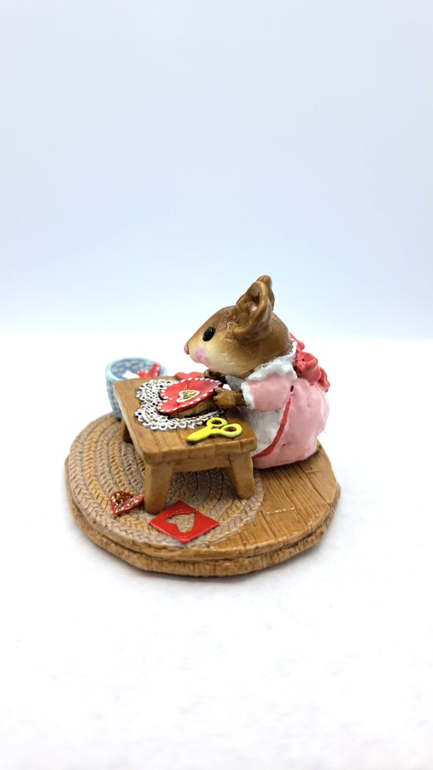 Wff M-204 Valentine Mouse Sewing Table Valentine Pink Dress Hearts - 4