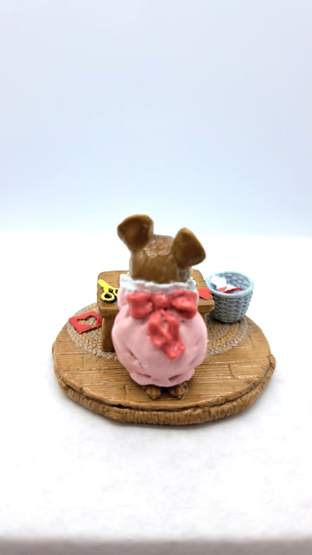 Wff M-204 Valentine Mouse Sewing Table Valentine Pink Dress Hearts - 7
