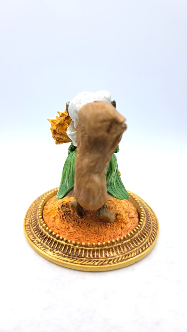Wff Mu-06 Squirrel Peasante La Gauguin Meadow Muses Figurine - 5