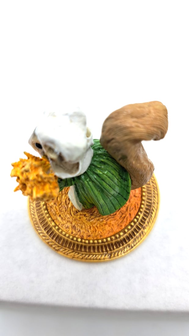 Wff Mu-06 Squirrel Peasante La Gauguin Meadow Muses Figurine - 7