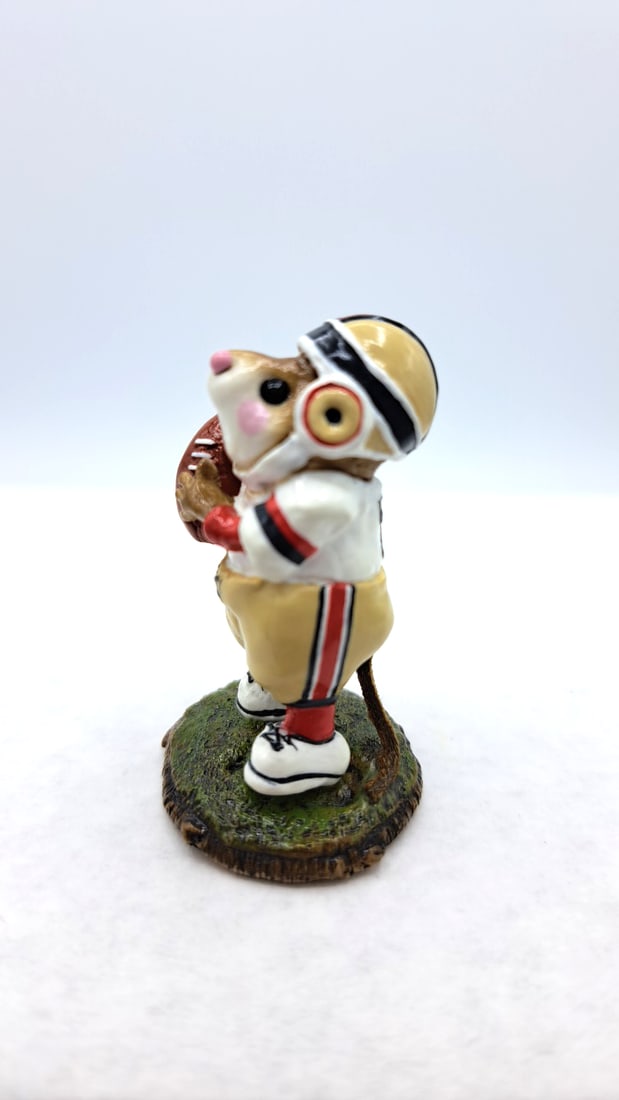 Wff Ms-21 Go Long Football Mouse Figurine - 6