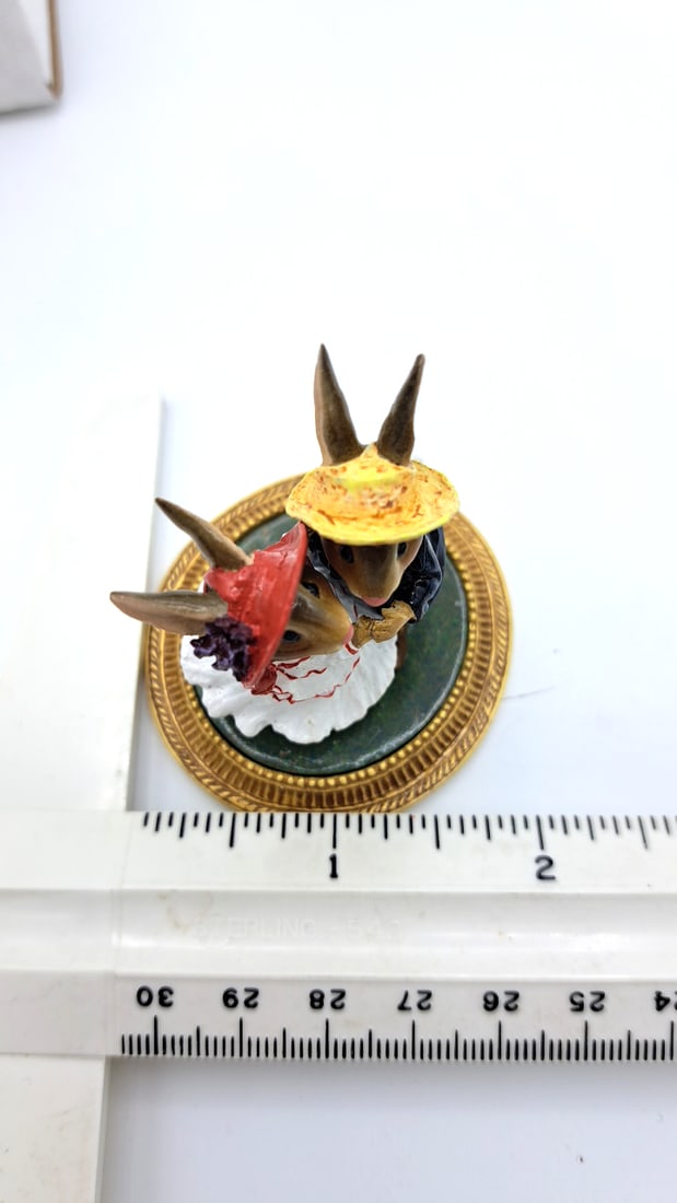 Wff Mu-03 Rabbits Dancing La Renoir Rabbit Figurine - 9