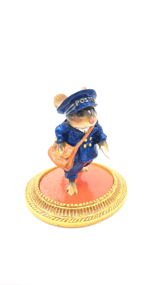 Wff Mu-04 The Postman La Van Gogh Mouse Figurine - 3
