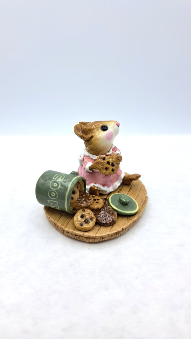 Wff M-209 Caught In The Act Mouse Figurine Pink Dress Green Cookie Jar - 3