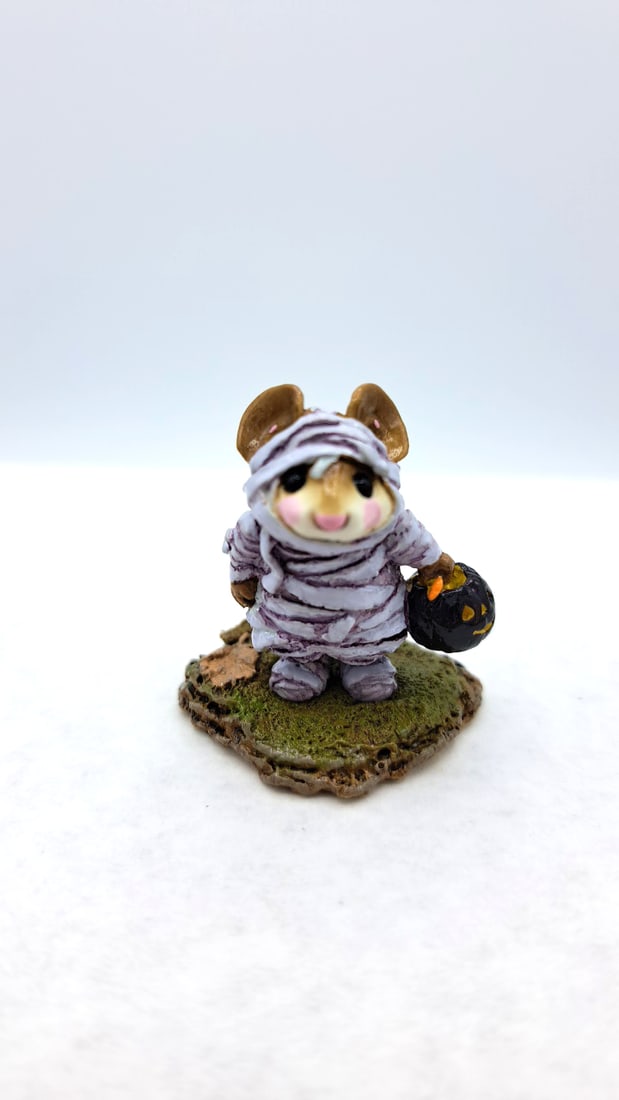 Wee Forest Folk M-194 The Mummy Mouse Figurine With Black Jack-o-lantern - 2