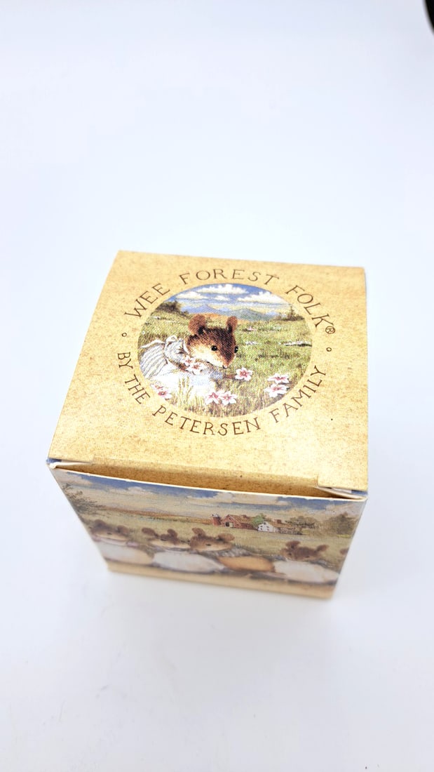 Wff M-267 Ace Limited Edition Mouse Figurine - 9