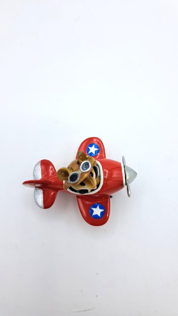 Wff M-309 Pedal Plane Mouse In Red Airplane Figurine - 6
