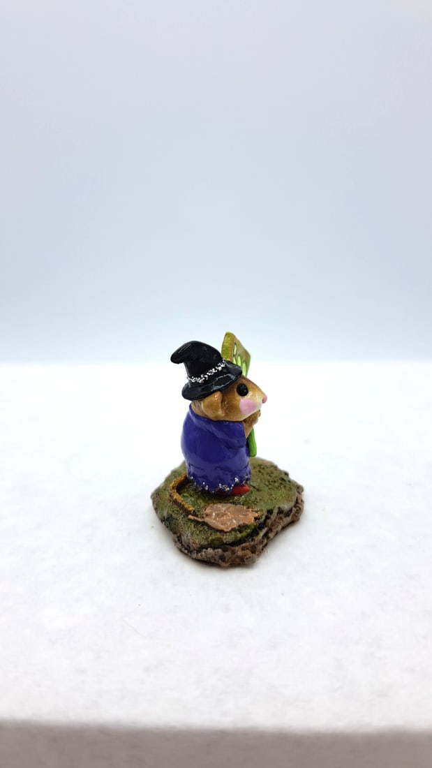 Wff M-214 Little Boo-boo Mouse Witch Figurine Purple Dress Boo Sign - 2