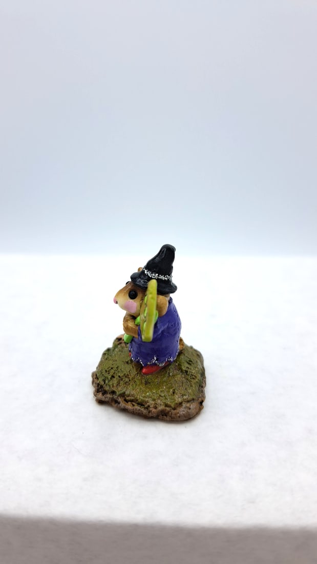 Wff M-214 Little Boo-boo Mouse Witch Figurine Purple Dress Boo Sign - 4
