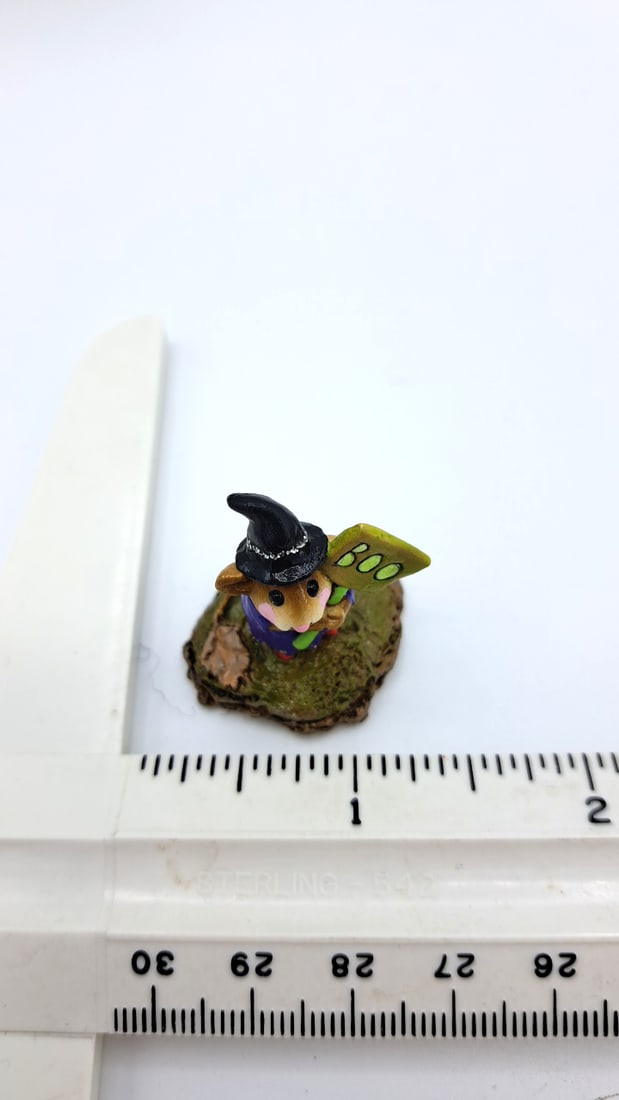 Wff M-214 Little Boo-boo Mouse Witch Figurine Purple Dress Boo Sign - 7