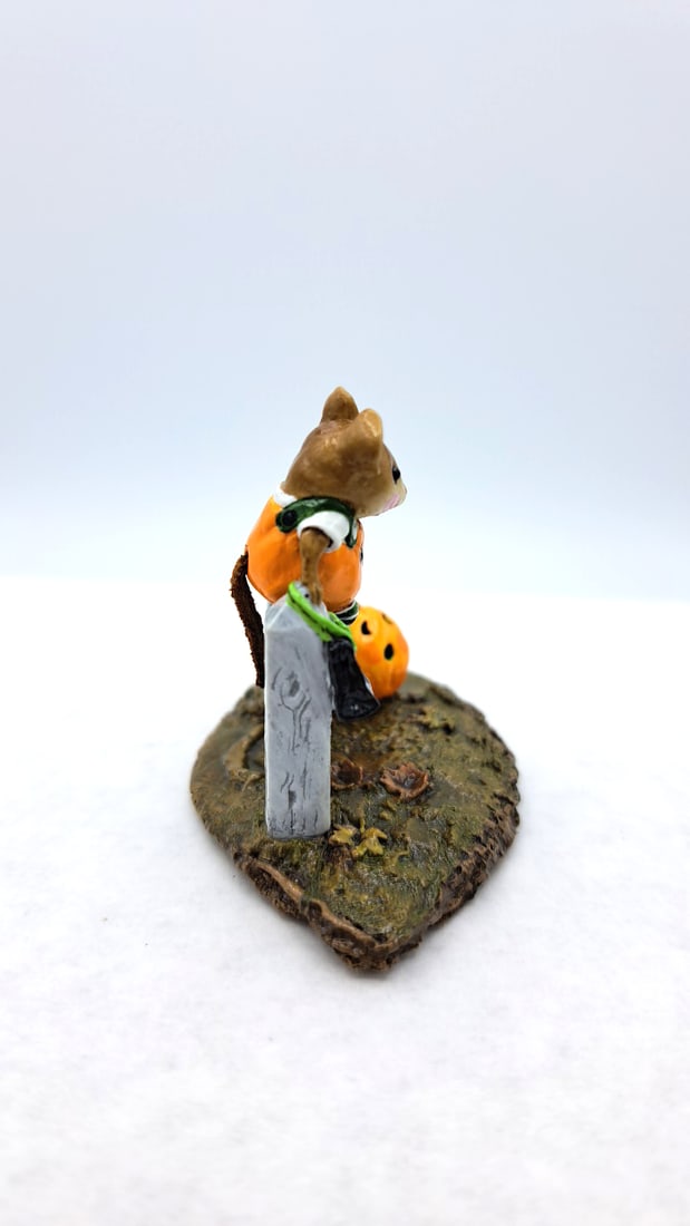 Wee Forest Folk M-232 Pickity Pumpkin Mouse Halloween Figurine With Box - 3