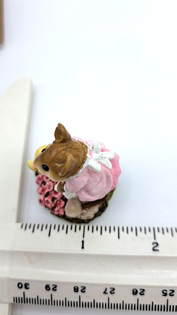 Wff M-111 Spring Gardener Mouse Figurine Pink Dress Yellow Watering Can - 7