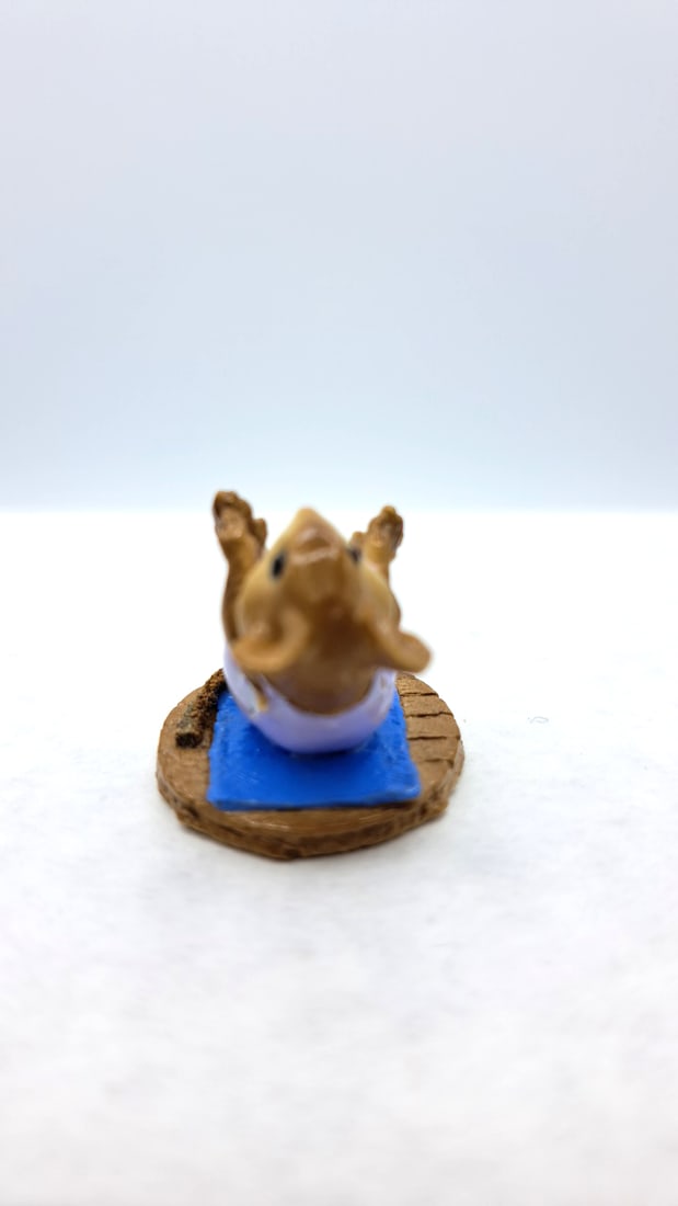 Wff M-260 Roly Poly Mouse Figurine Lavender Romper Blue Mat - 5