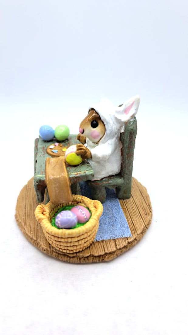 Wff M-175 Mousies Egg Factory Mouse Figurine Cream Bunny Costume Green Table - 4