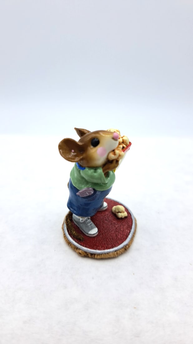Wff M-288 Mousies Matinee Mouse Figurine, Green Shirt Blue Shorts - 5