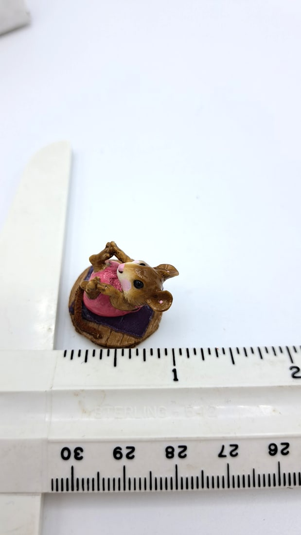 Wff M-260 Roly Poly Mouse Figurine Pink Romper Purple Mat - 8
