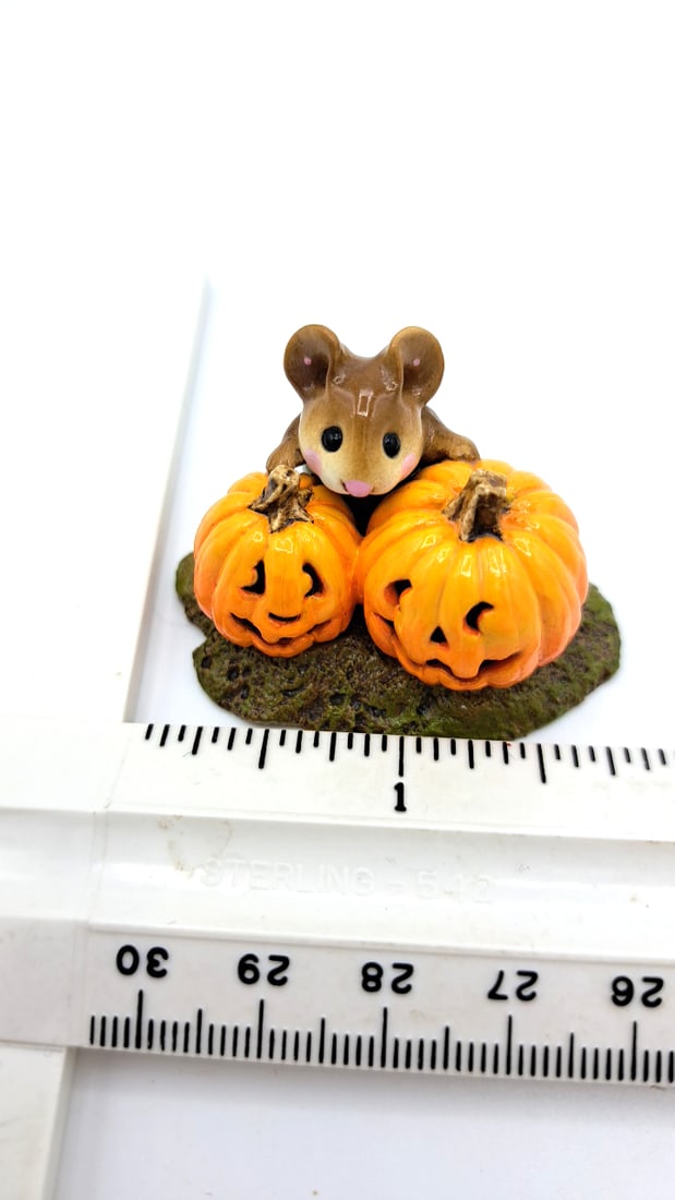 Wff M-183 Peek-a-boo Mouse With Jack-o-lantern Pumpkins Figurine - 8