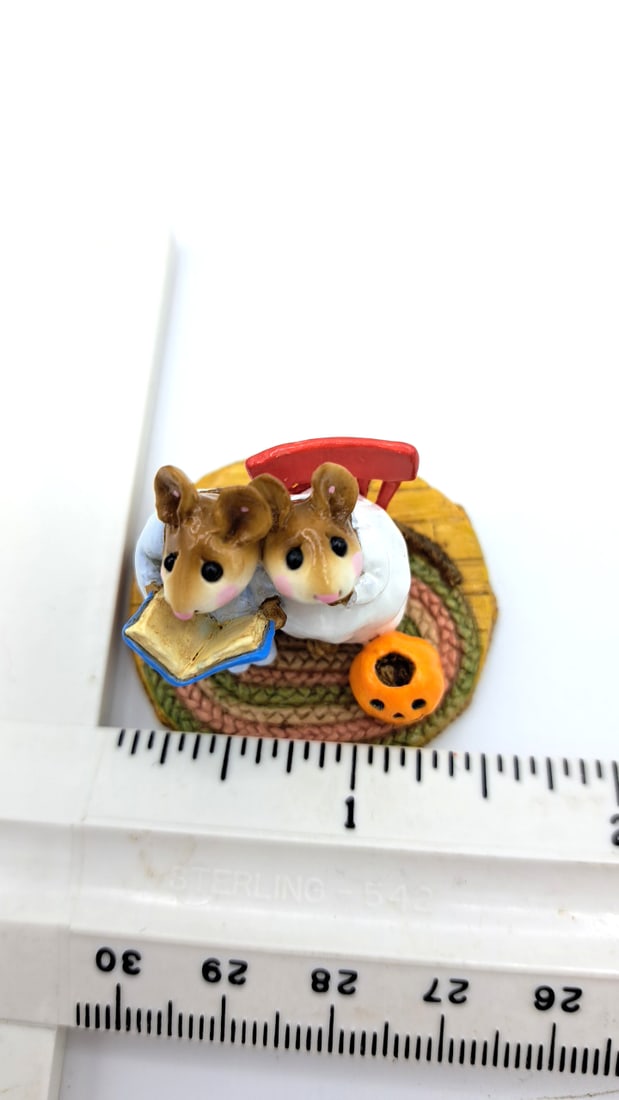 Wff M-225 Scarey Stories 1997 Mouse Figurine With Pumpkin - 7