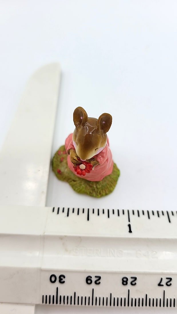 Wff M-263 Loves Me... Mouse Figurine Pink Dress Red Flower Ltd Ed - 8