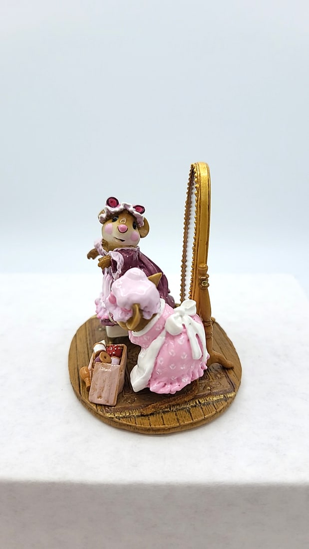 Wff M-410a A Stitch In Time Mouse Figurine - 3