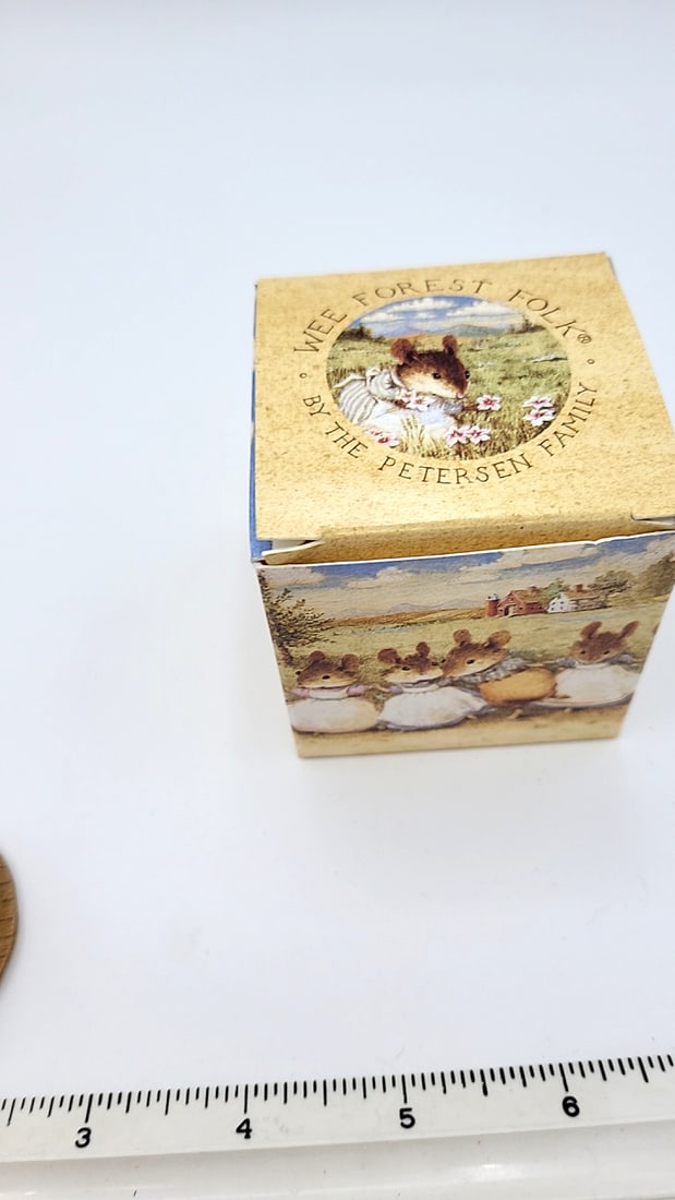 Wff M-410a A Stitch In Time Mouse Figurine - 8