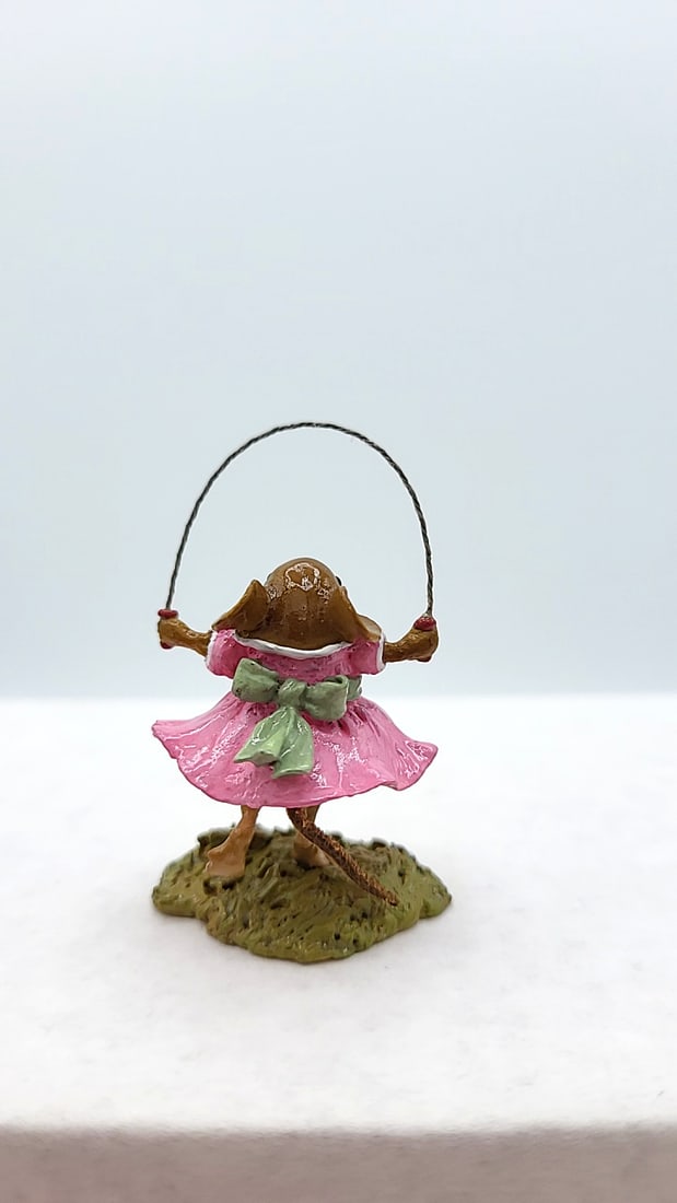 Wff M-409 Mabel Mouse Figurine Pink Dress Jump Rope - 4