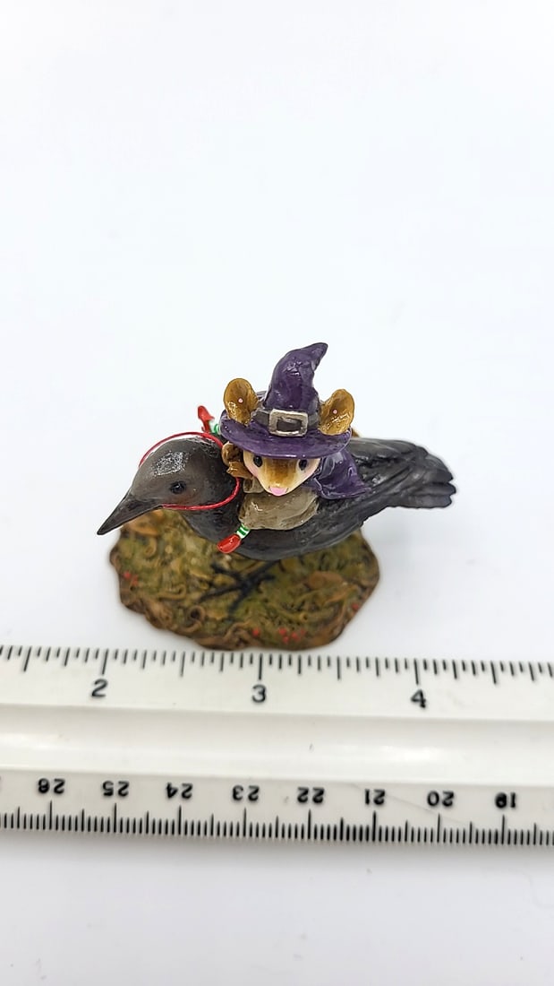 Wff M-378 The Raven Red-eye Mouse On Raven Figurine With Box - 2