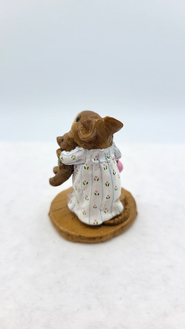 Wff M-218 Mouseys Bunny Slippers Mouse Figurine - 2