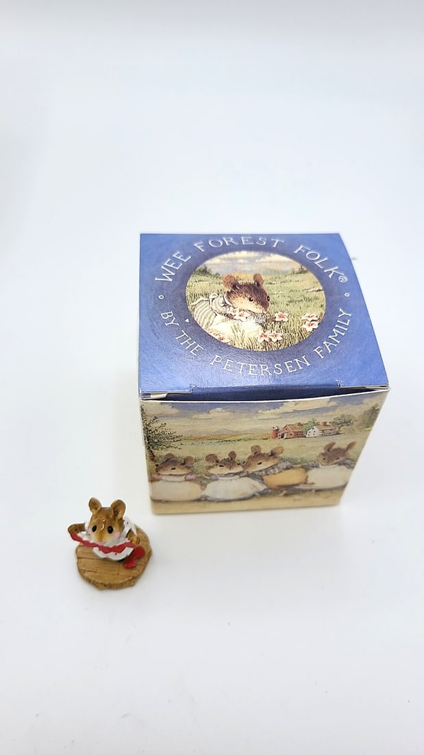 Wff M-221 String Of Hearts Mouse Figurine White Dress Red Hearts - 7