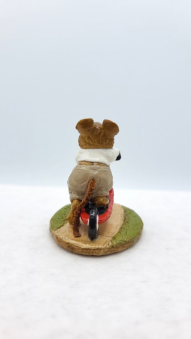 Wff M-152 Scooter Mouse Figurine Red Scooter Petersen Family - 2