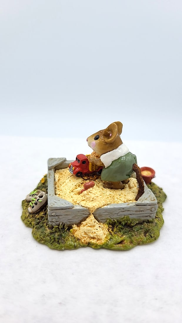 Wff M-206 Jack In The Sandbox Mouse Figurine Green Pants - 2