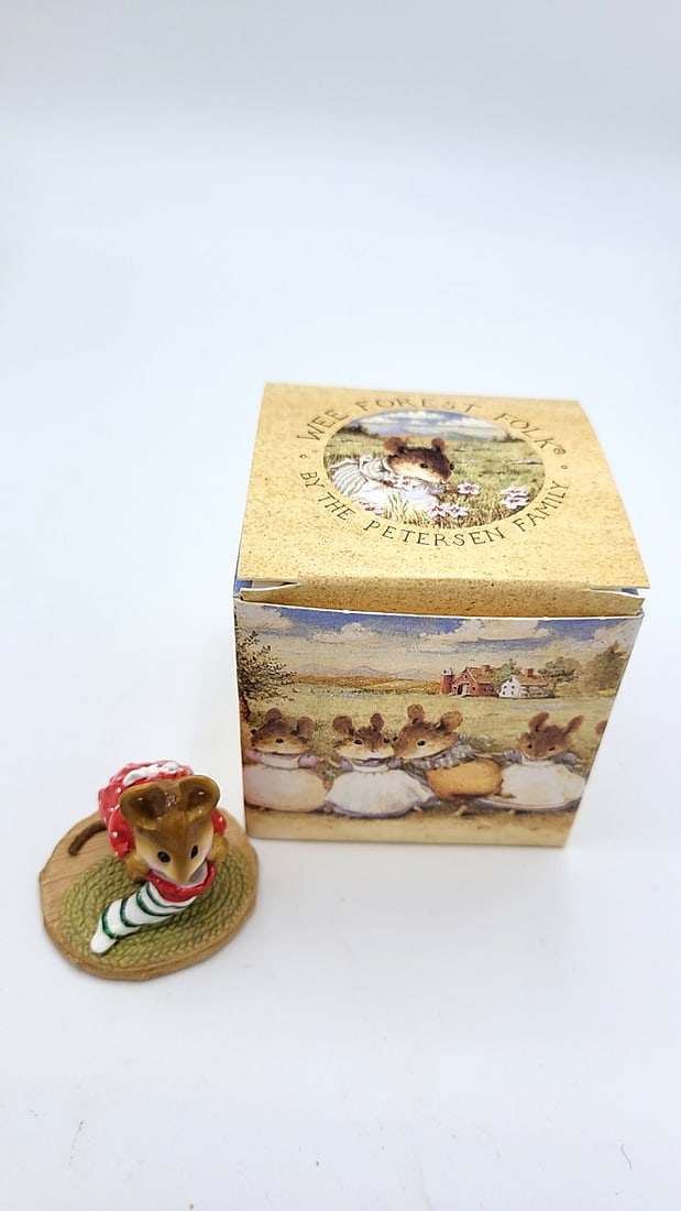 Wff M-142 Chris-mouse Stocking Mouse Figurine Red Pajamas - 7