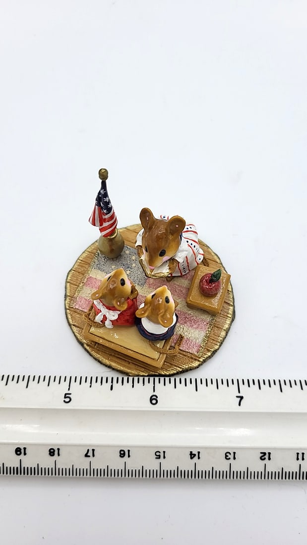 Wff M-268s Country Classroom Us Flag Limited Edition Mouse Figurine - 7