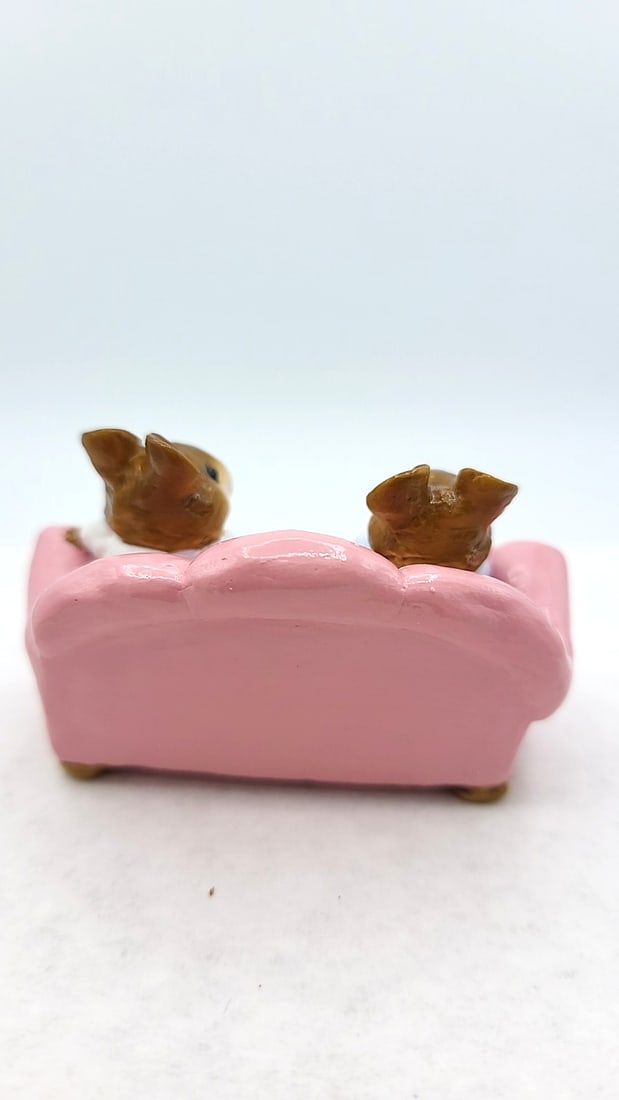 Wff M-134 First Date Mouse Figurine Pink Couch - 6
