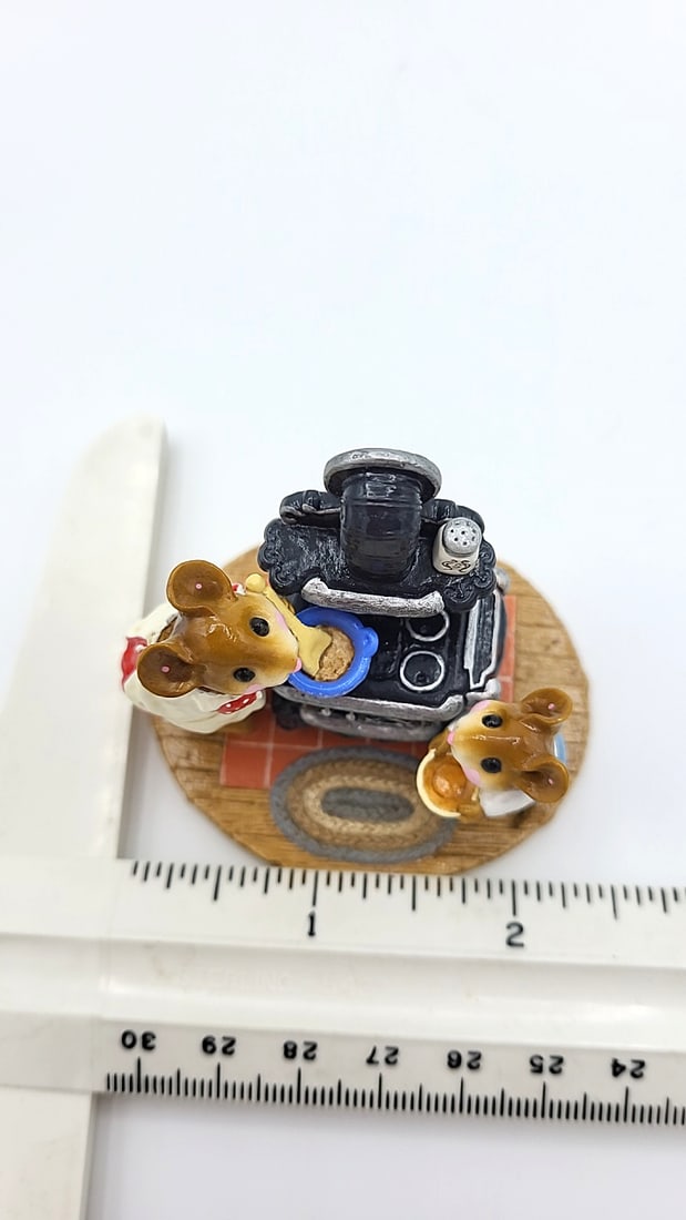 Wff M-185 The Old Black Stove 1993 Mouse Miniature Figurine - 2