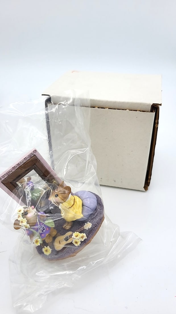 Wff Ltd-10 A Stitch In Time 2006 Mouse Figurine Flowered Dress - 7