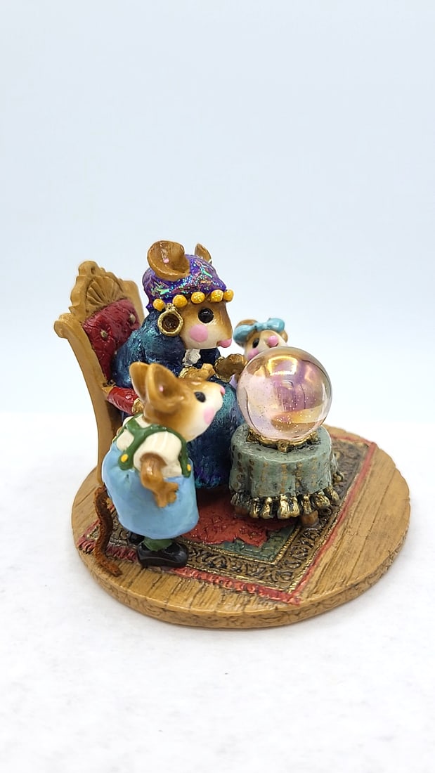 Wff M-2000 Crystal Clear Millennium Mouse Figurine With Card - 4