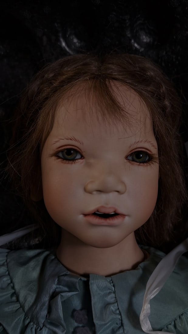 Annette Himstedt Annabella Porcelain Doll With Coa And Box - 2