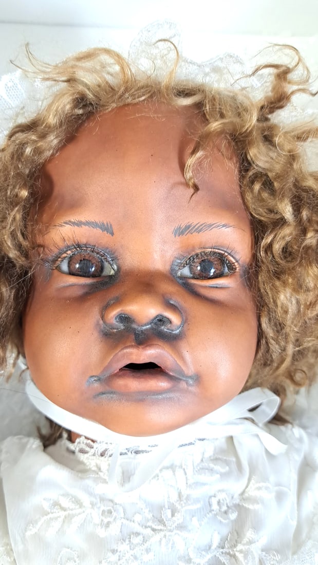 Pauline Middleton Narnia Porcelain Doll - 2