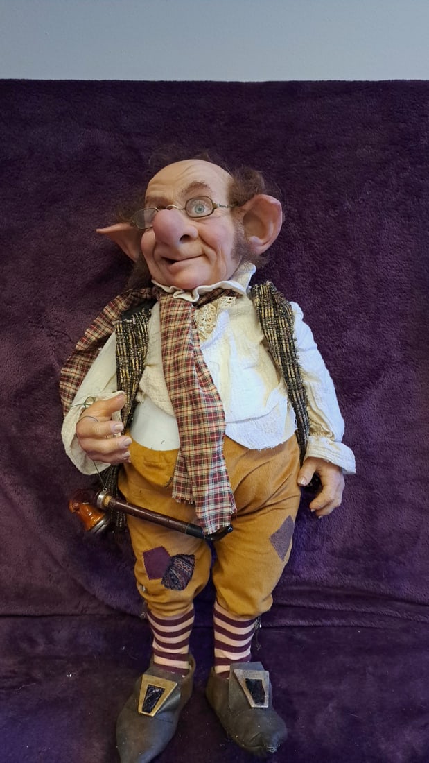 30 In Fantasy Troll Elf Doll With Glasses, Cane, Plaid Scarf & Buckle Shoes: Excellent condition. Amazing realism. 10. 5 x 27 x 7 3. 5 lb we have gained a lot of experience shipping dolls from our previous auction. We offer in-house shipping. The shipping price shown in the