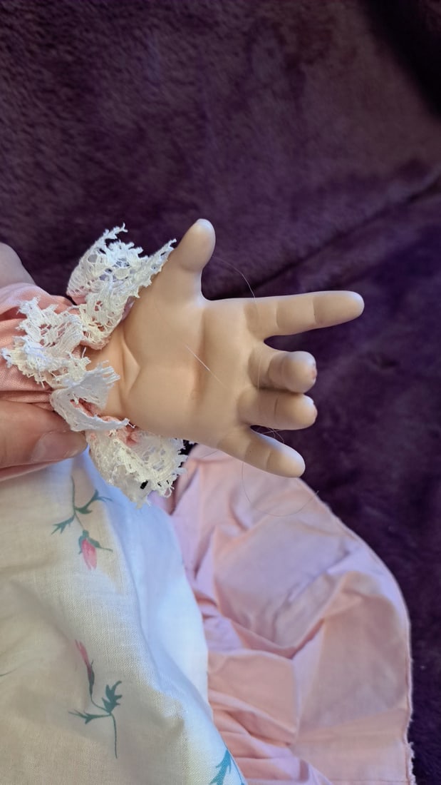 32 Blonde Porcelain Doll Pink Floral Dress Blue Eyes Lace Trim Bow - Karen Alcaro - 4