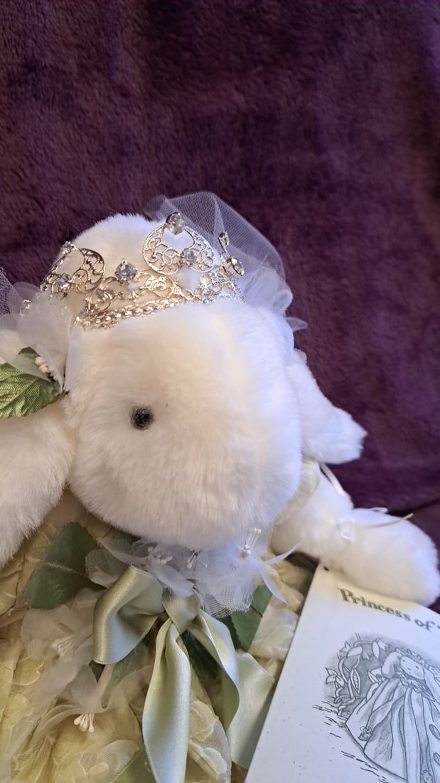 Bunnies By The Bay Spring/summer 1999 Plush Bunny Doll Wedding Dress Tiara Veil - 7