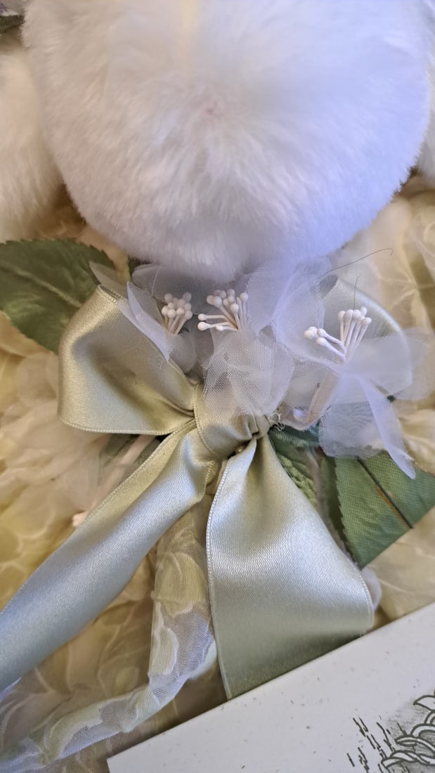 Bunnies By The Bay Spring/summer 1999 Plush Bunny Doll Wedding Dress Tiara Veil - 8