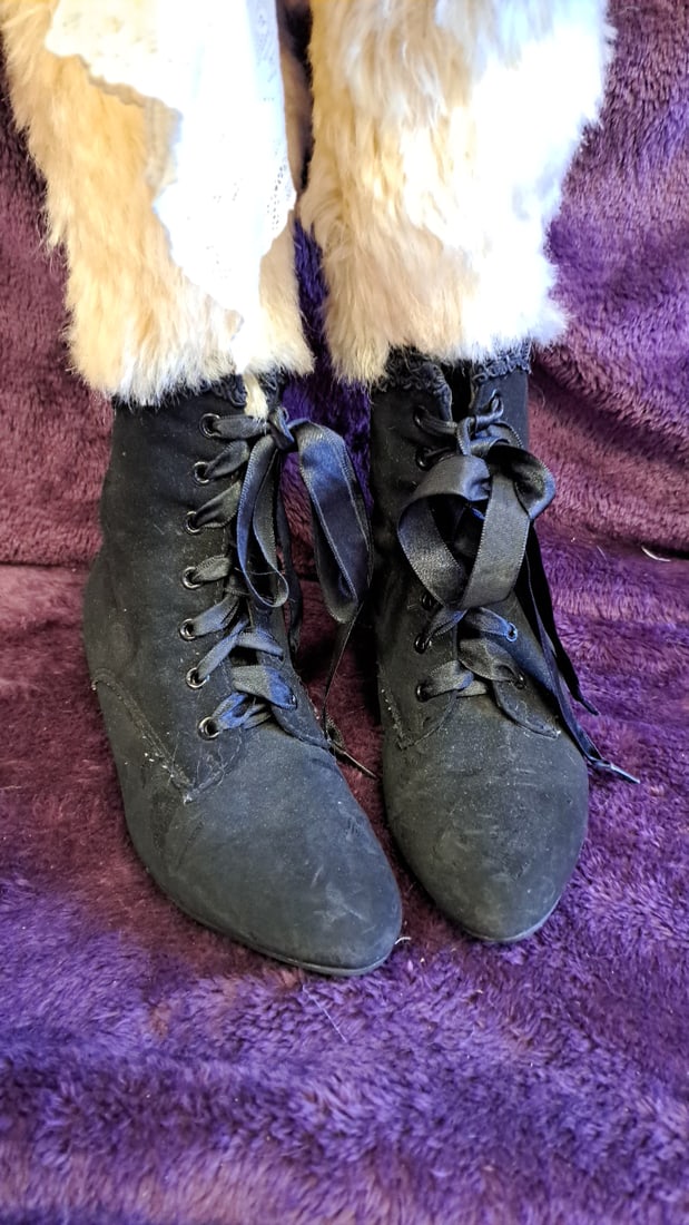 25" Cream Plush Teddy Bear Doll With Black Lace Collar, Cameo Brooch & Black Boots - 7