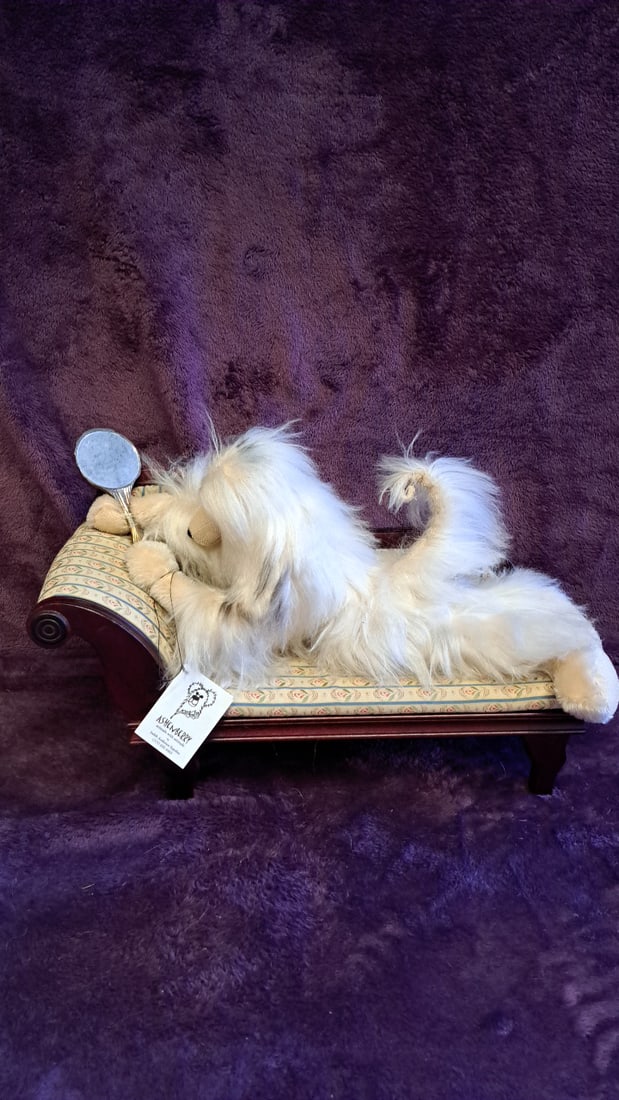 Ashenberry Judith Eppolito White Long-hair Plush Dog W/ Mirror, Chaise & Award Ribbon: Handmade stuffed dog. Diva with an attitude. Cute collectible. 22 x 14 x 8 3 lb we have gained a lot of experience shipping dolls from our previous auction. We offer in-house shipping. The shipping