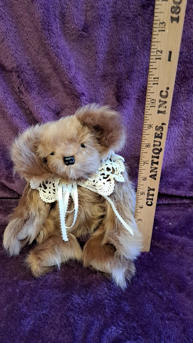 Tan Plush Teddy Bear With Crochet Lace Collar And Ribbon, 9 In - 2